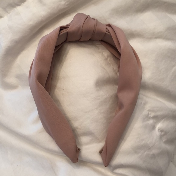 Knotted Blush Pink Headband - Picture 2 of 5
